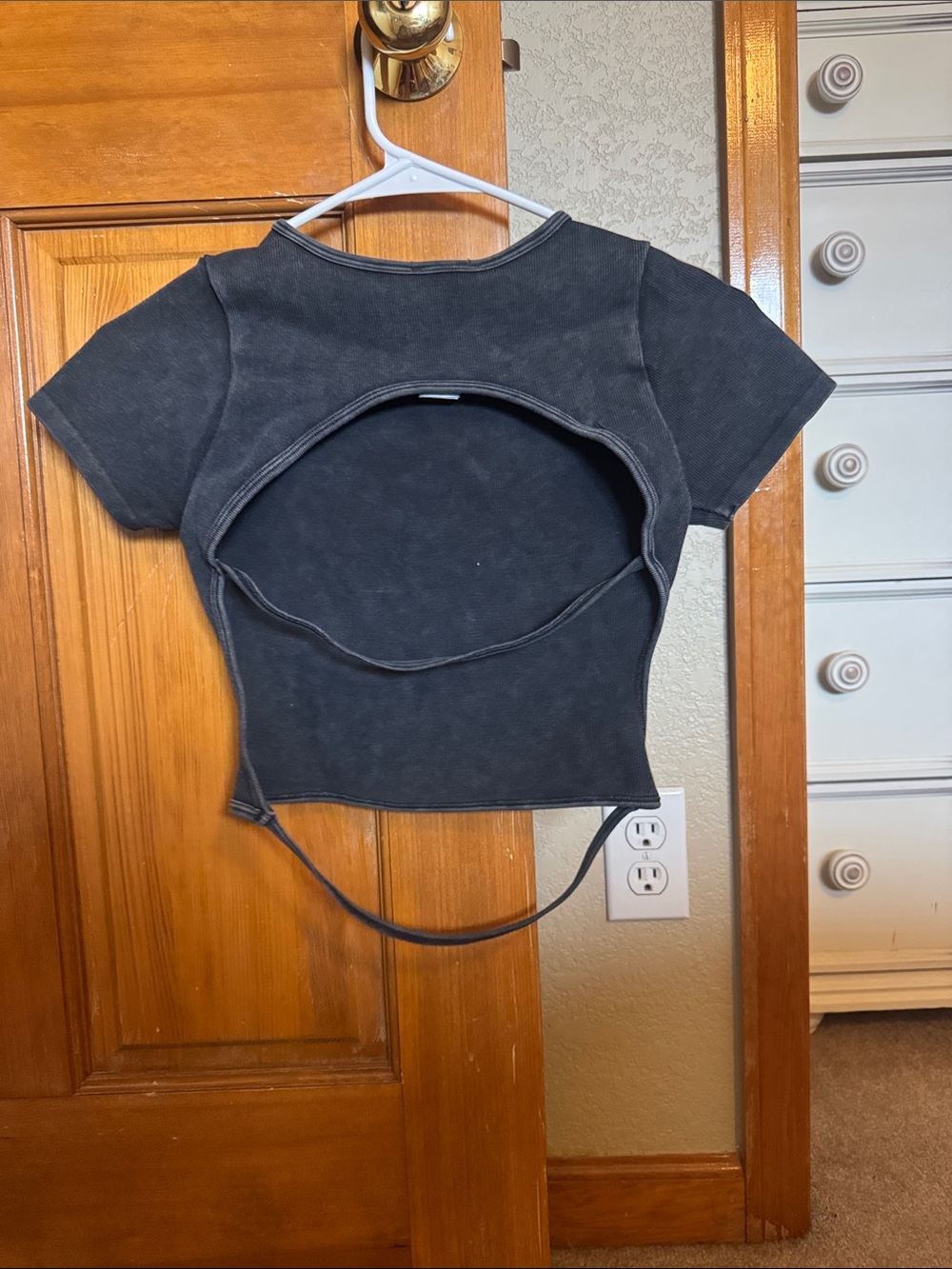 Sincerely Jules Washed Black Short Sleeve Crop Top - Picture 3 of 3